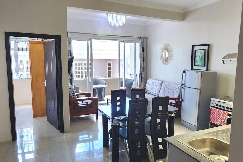 Number 8, 2Nd Floor, Pebble Bay Apartments Grand Bay Luaran gambar