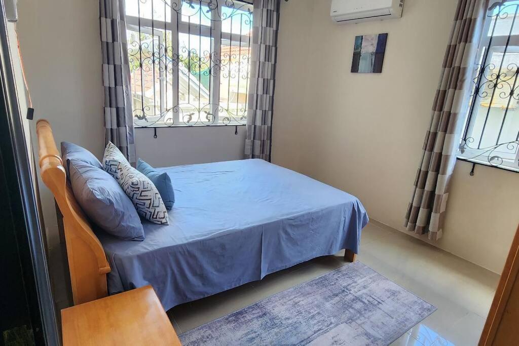 Number 8, 2Nd Floor, Pebble Bay Apartments Grand Bay Luaran gambar